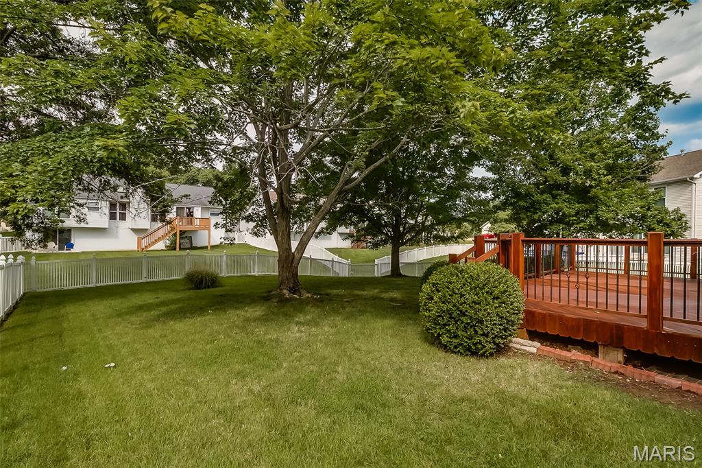 Country Crossing Manor - Residential