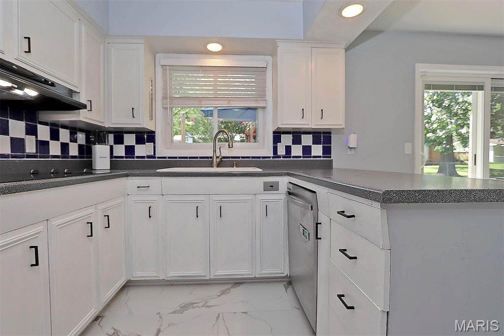 Crestwood - Residential