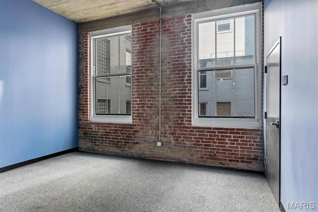 Annex Lofts Condo - Residential