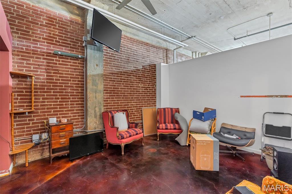 Annex Lofts Condo - Residential
