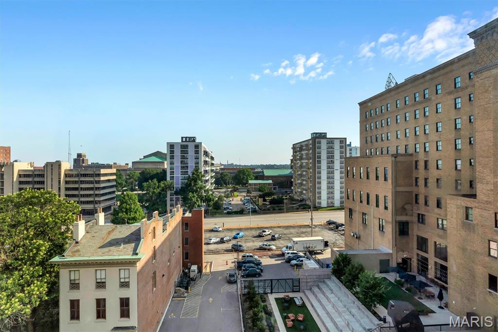 Annex Lofts Condo - Residential