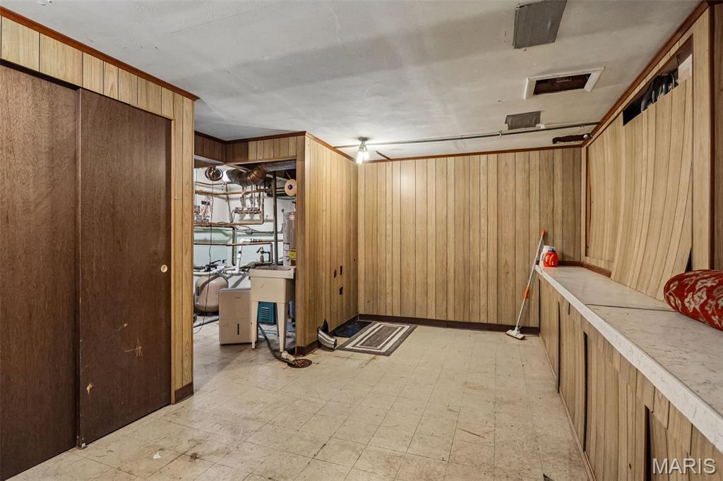 Questover Place - Residential