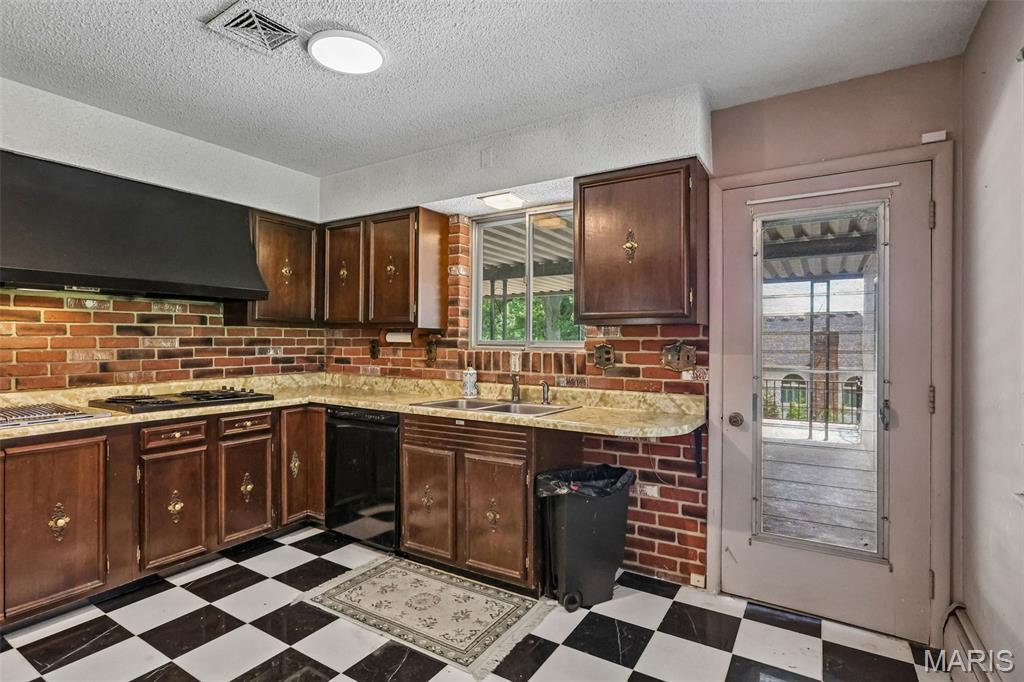 Questover Place - Residential