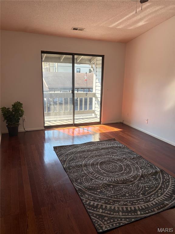 Summergate Garden Condos Ph4 - Residential Lease