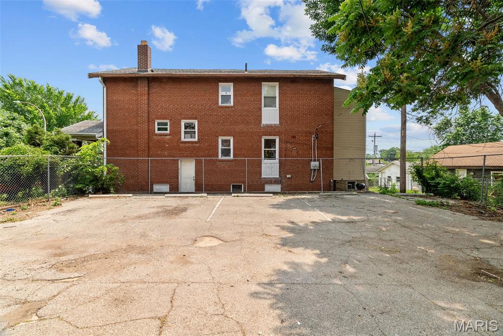 Unk - Residential Income