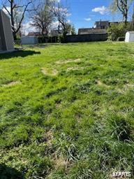 40' by 132' lot available in Sunset Hills. Convenient to highways, shopping, entertainment, parks, and located in the sought after Lindbergh School District.