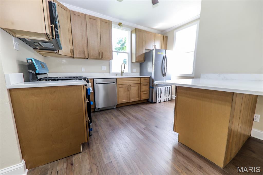 Commercial Place - Residential