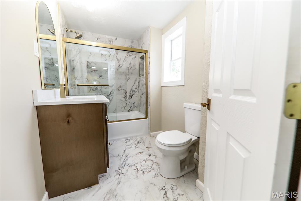 Commercial Place - Residential