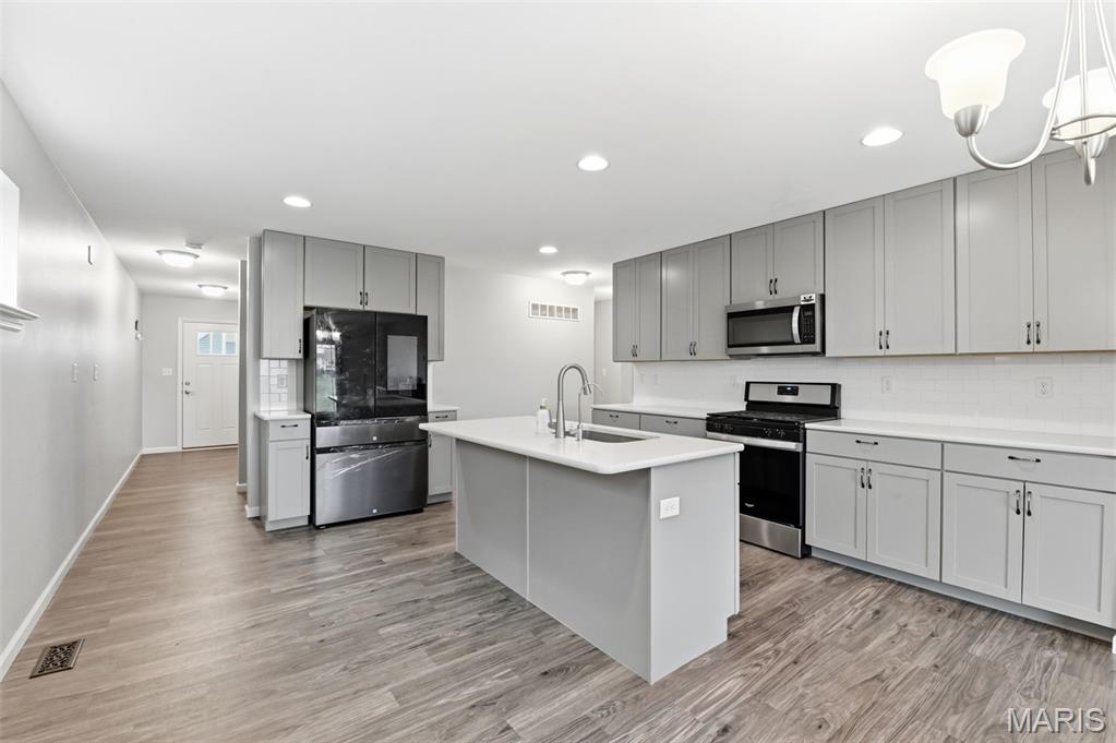 Charlestowne Place #7 - Residential