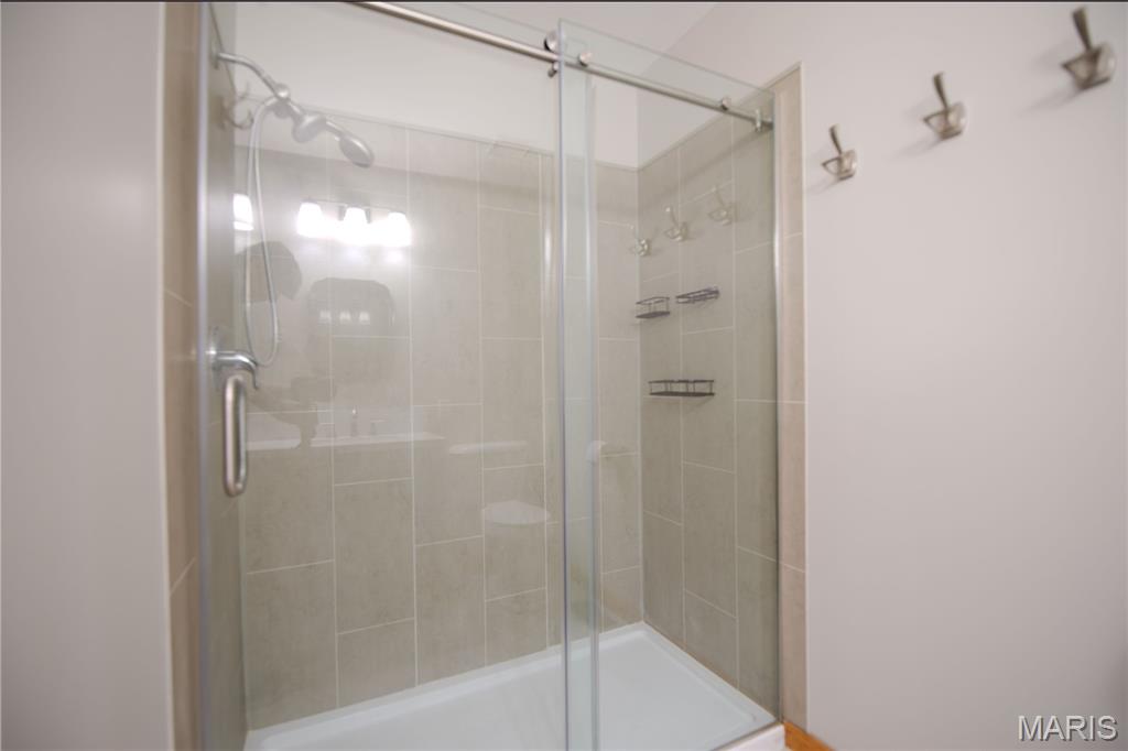 Crown Pointe Bldg 26 - Residential