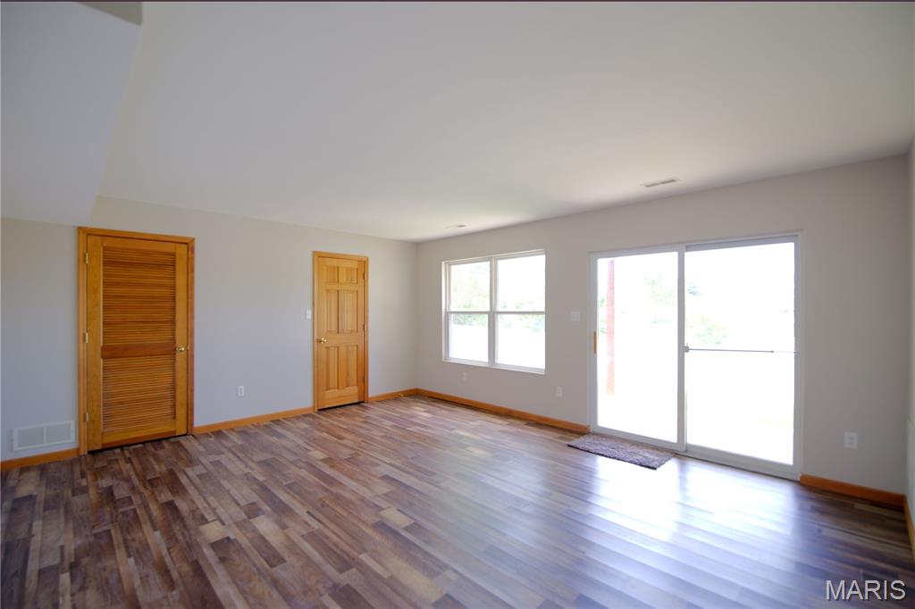 Crown Pointe Bldg 26 - Residential