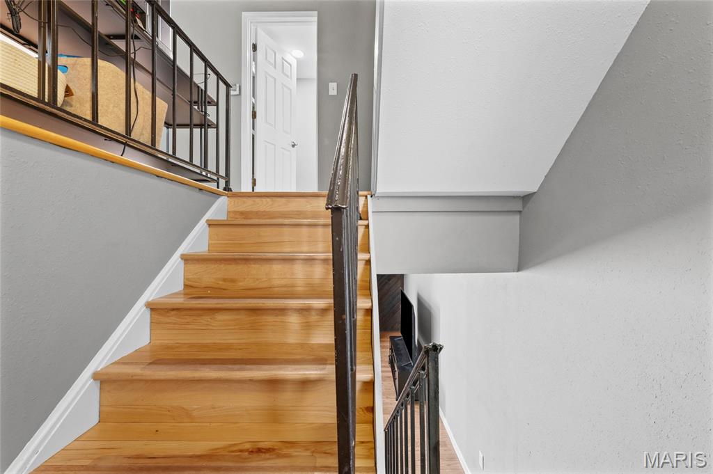 Kiefer Creek Condo - Residential