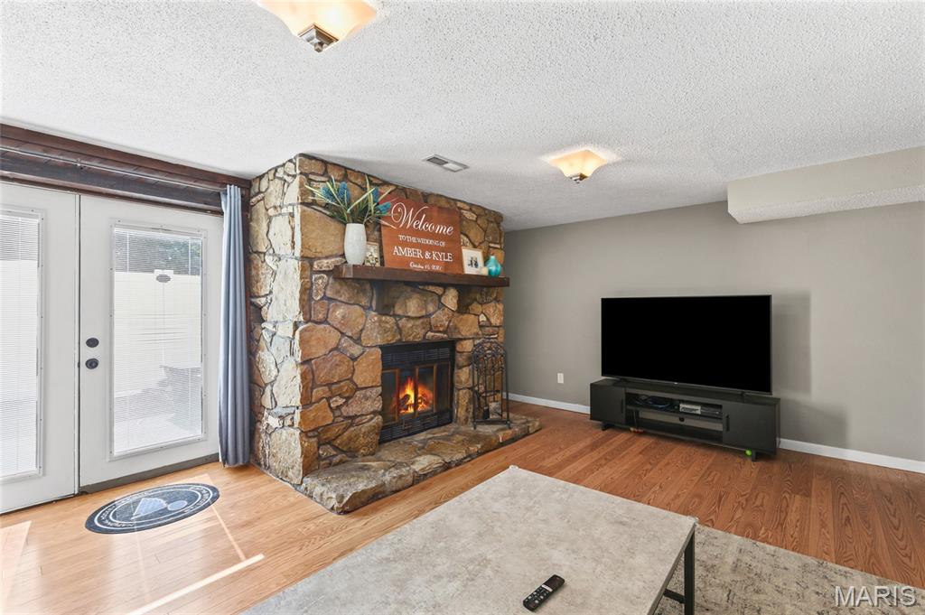 Kiefer Creek Condo - Residential