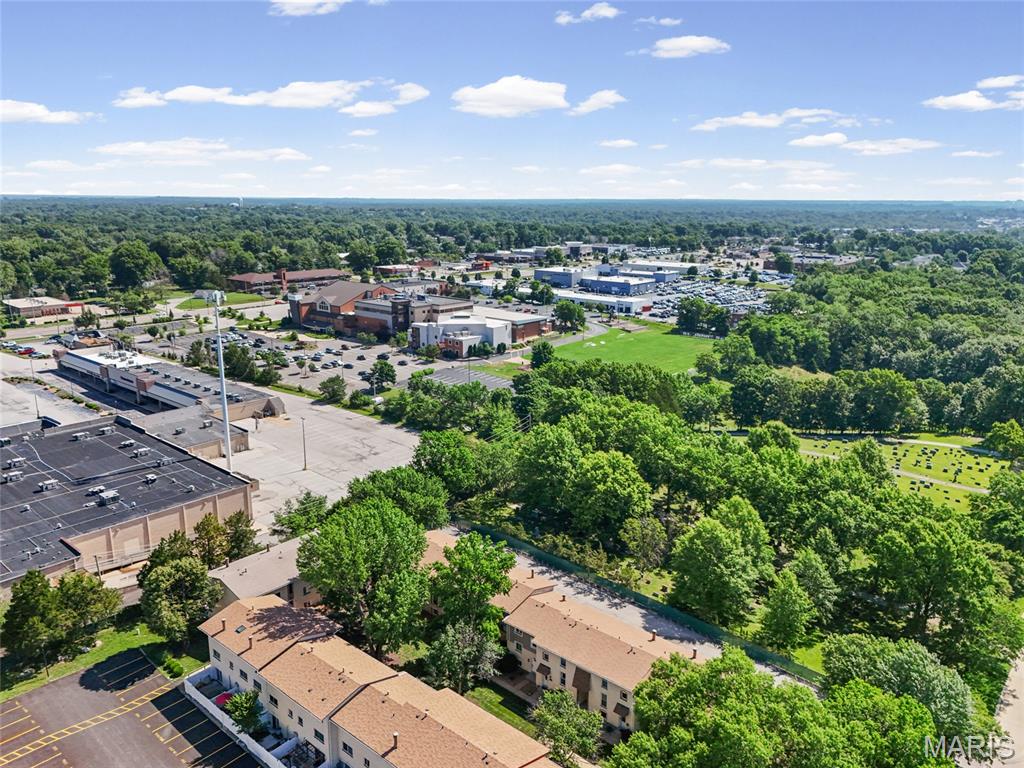 Kiefer Creek Condo - Residential