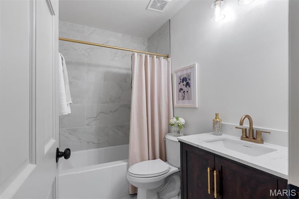 Woodrun Court Add One - Residential