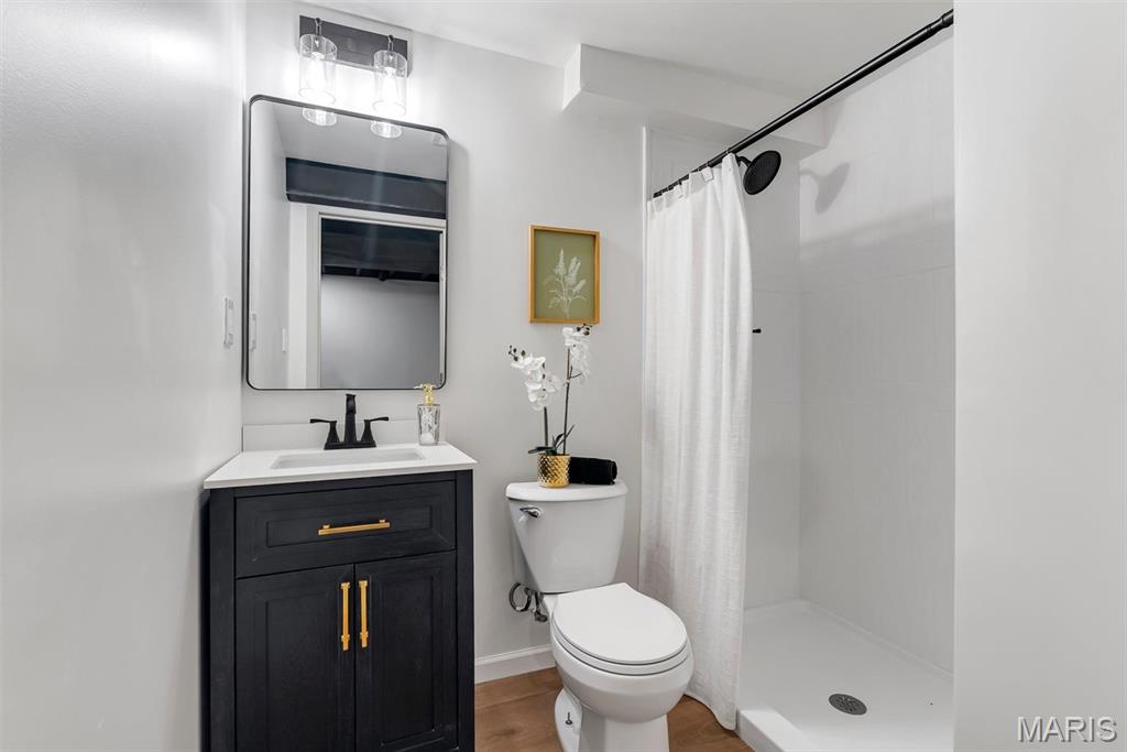 Woodrun Court Add One - Residential