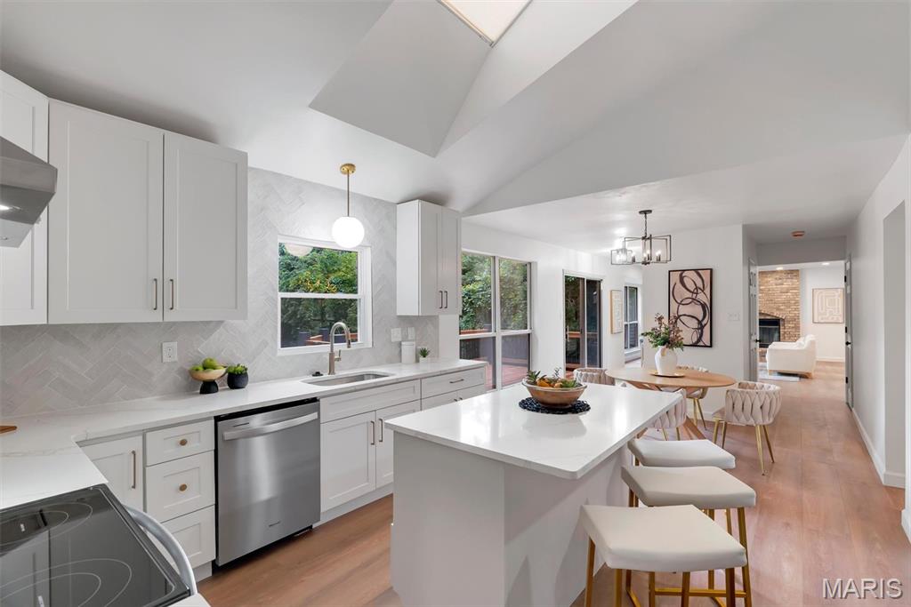 Woodrun Court Add One - Residential