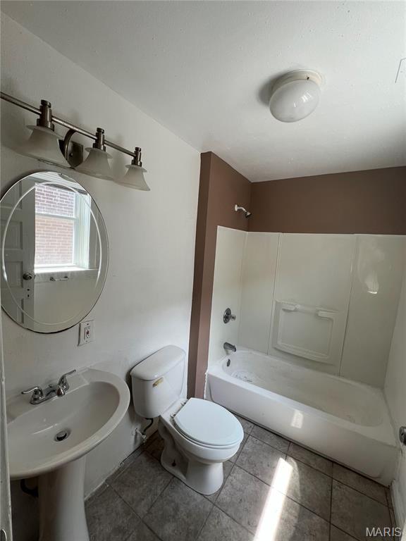 Lorraine Add - Residential Income