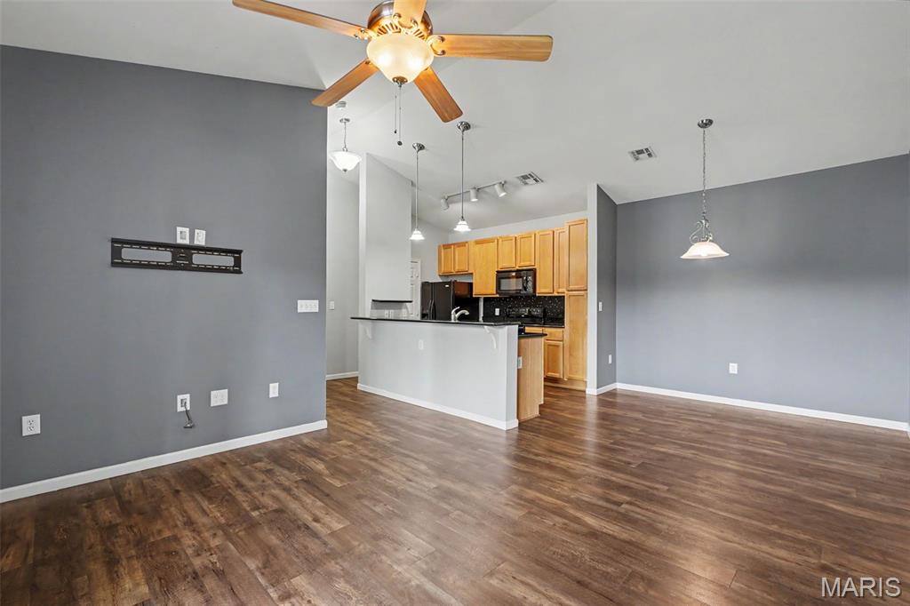 Bridgewater Cove A Condo Ph One - Residential
