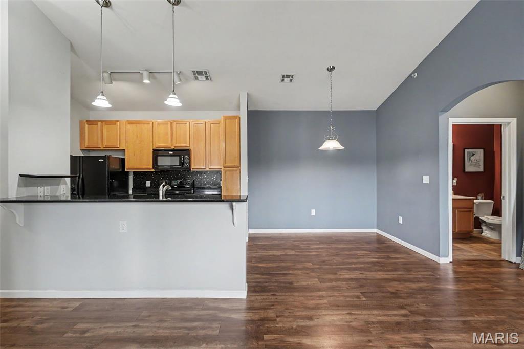 Bridgewater Cove A Condo Ph One - Residential