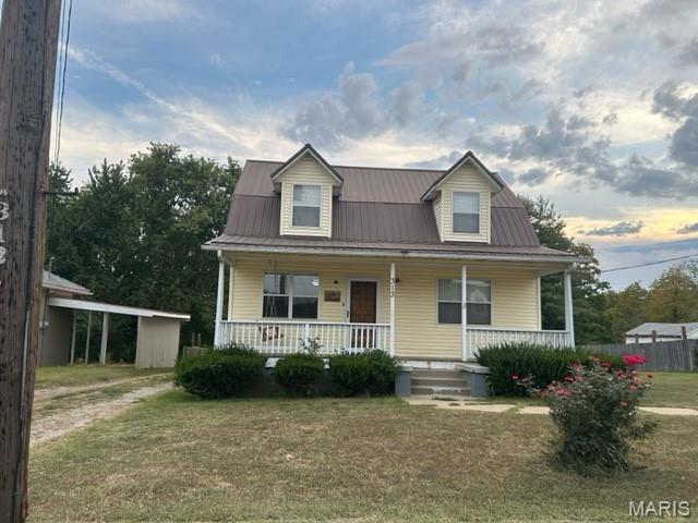 BACK ON MARKET AT NOT FAULT OF SELLER!!! "Motivated Seller". Charming Home with Endless Potential in Park Hills!
Welcome to 313 High Street, a delightful 3-bedroom, 2-bathroom home located in the heart of Park Hills, MO. This cozy residence offers both comfort and character, ideal for those seeking a peaceful retreat with easy access to local amenities.
Key Features: Spacious Living Areas: A bright and inviting living room, perfect for entertaining or relaxing with family. The open floor plan creates a warm, welcoming atmosphere throughout.
Updated Kitchen: Modern appliances and ample counter space make meal prep a breeze. The adjoining dining area provides plenty of room for family dinners or casual meals.  Current owners currently use as a family room but could also be an additional bedroom.
Three Comfortable Bedrooms: Generously sized rooms with large windows that bring in plenty of natural light. The master bedroom features master bathroom for added convenience and privacy.
Private Yard: Step outside into the backyard, an ideal space for outdoor activities or simply unwinding after a busy day.  Enjoy the beautiful relaxing front porch and entertain on your back deck.
Two-car garage is set up with electric and garage doors.  Also a 1 car detached carport.
Full basement with storage potential.
Whether you're a first-time homebuyer, a growing family, or someone looking for a peaceful retreat, 313 High Street offers an excellent opportunity to make it your own. Don’t miss out on this charming home – schedule a showing today!