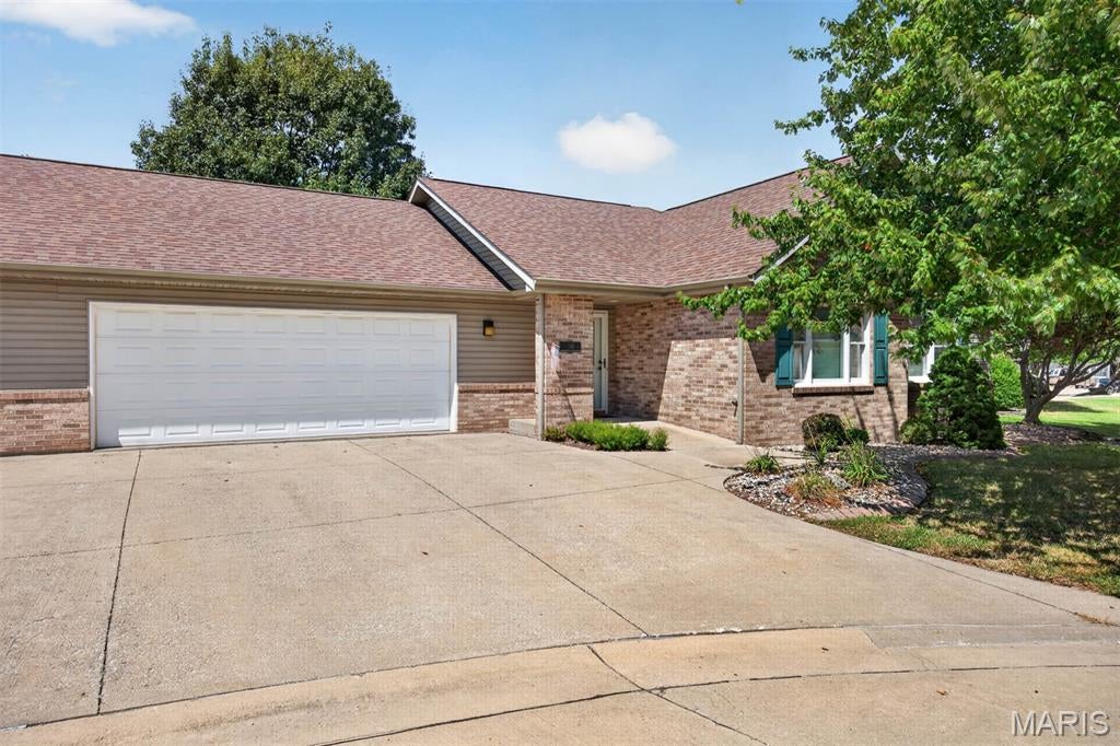 THE VILLAGE AT FAITH COUNTRYSIDE IS A GREAT RETIREMENT COMMUNITY THAT IS HANDICAPPED ACCESSIBLE FOR SENIORS. THIS VILLA FEATURES LARGE OPEN FLOOR PLAN. LIVING ROOM IS VAULTED. KITCHEN FEATURES MANY CABINETS W/BREAKFAST BAR & APPLIANCES. SUNROOM HAS SLIDING DOOR TO PATIO & VIEW OF THE POND. LAUNDRY HAS W & D, CABINET & SHELF. 2 BEDROOMS, 2 BATHROOMS. PRIMARY BATHROOM HAS A 5’ WALK-IN SHOWER, LINEN CLOSET, MEDICINE CABINET. OVERSIZE (21X 25) 2 CAR ATTACHED GARAGE W/WHEELCHAIR RAMP.  HOA is $250 per month.  Being sold AS IS.
