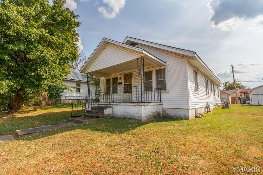 OAK HILL BLOCK - Commercial Sale