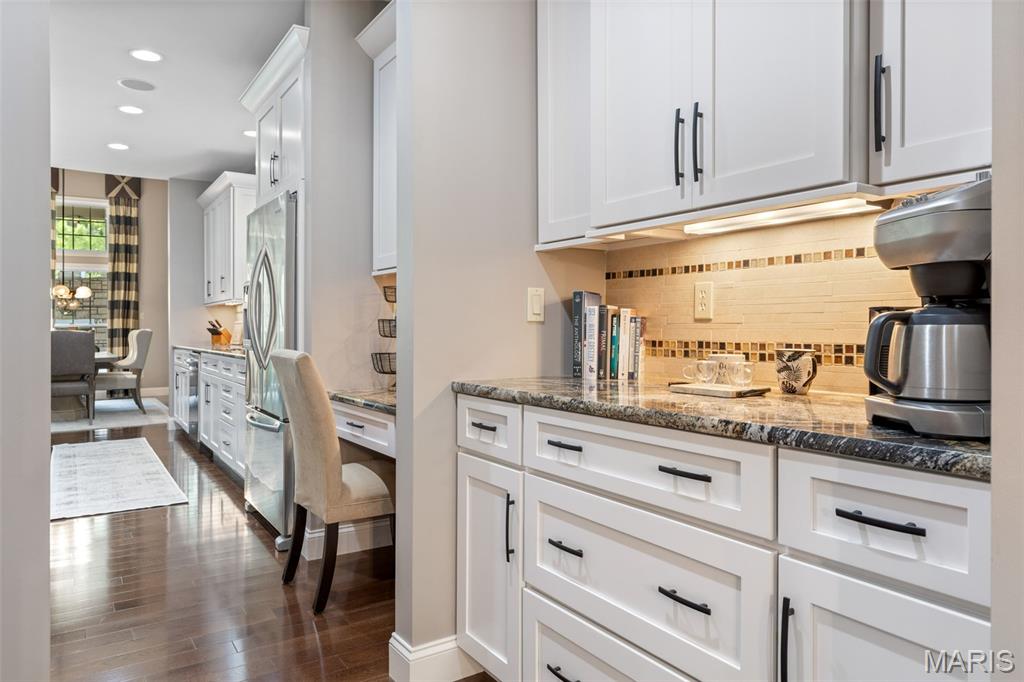 Villas At Westmeade Amd The - Residential