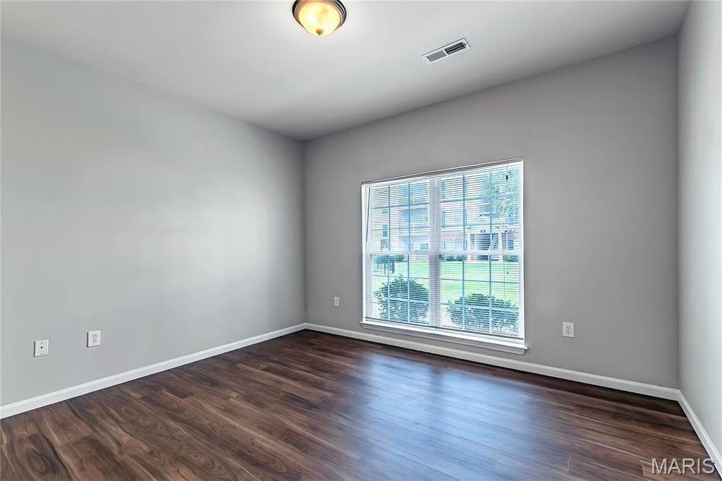 Bridgewater Cove A Condo 8th - Residential