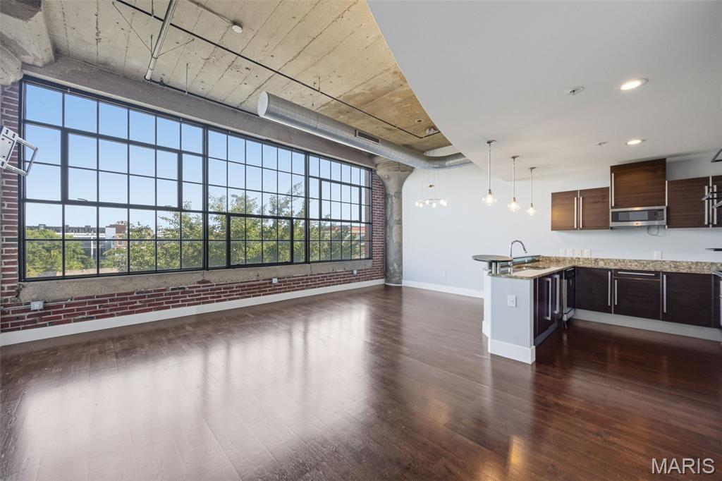 First Amendment/West End Lofts - Residential
