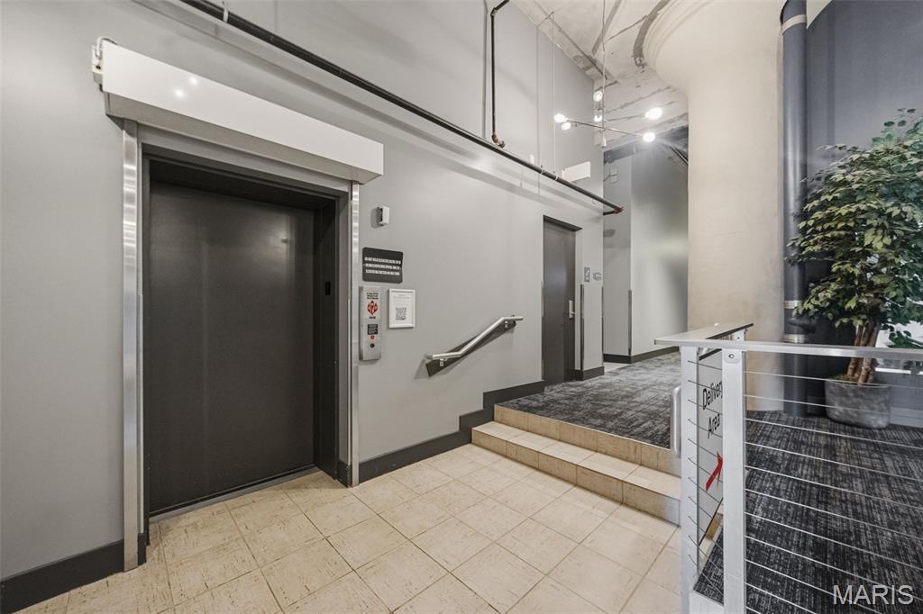 First Amendment/West End Lofts - Residential