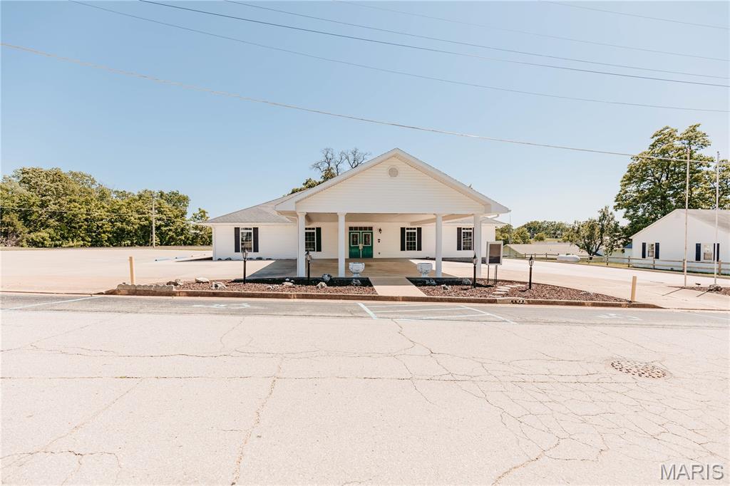 Murphys addition - Commercial Sale