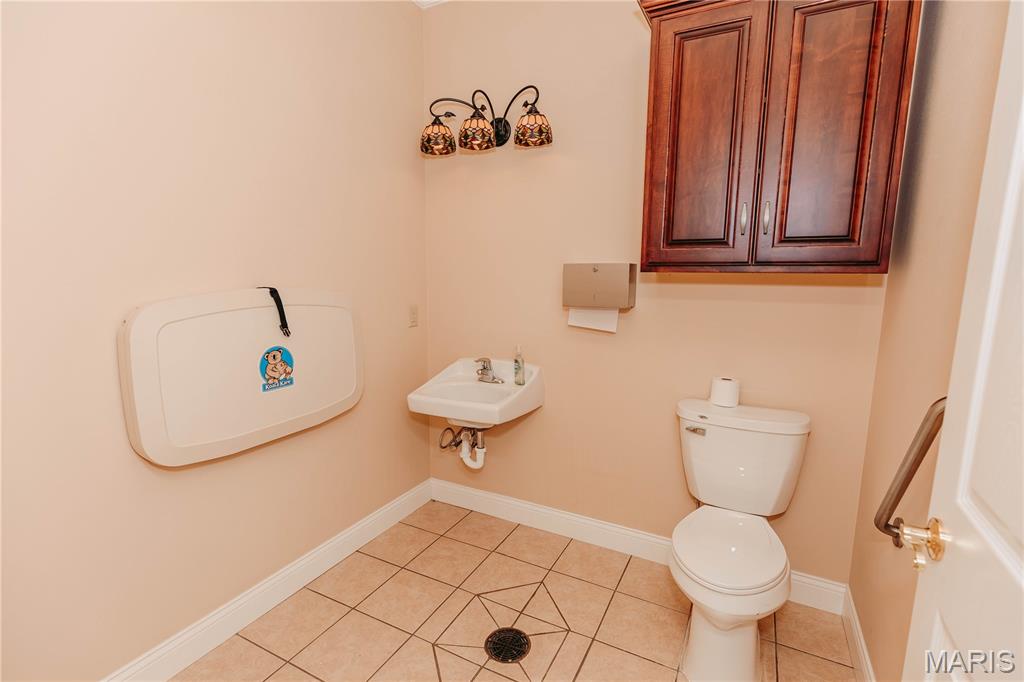 Murphys addition - Commercial Sale
