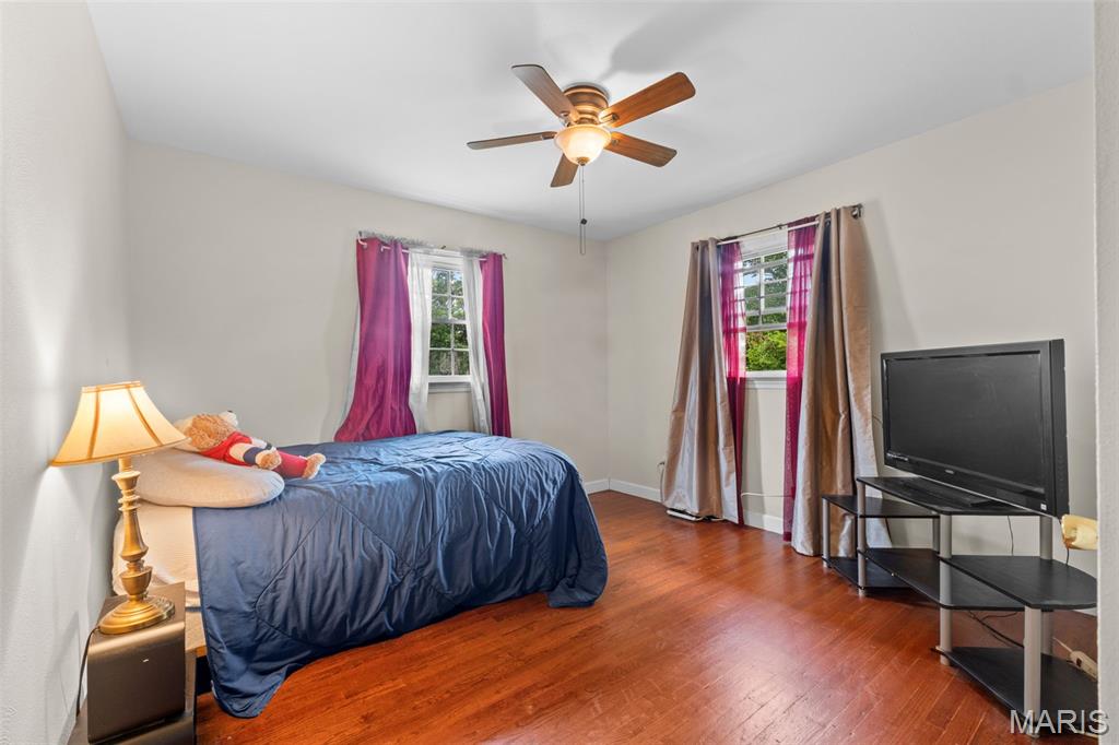 San Fernando Hills 5 - Residential