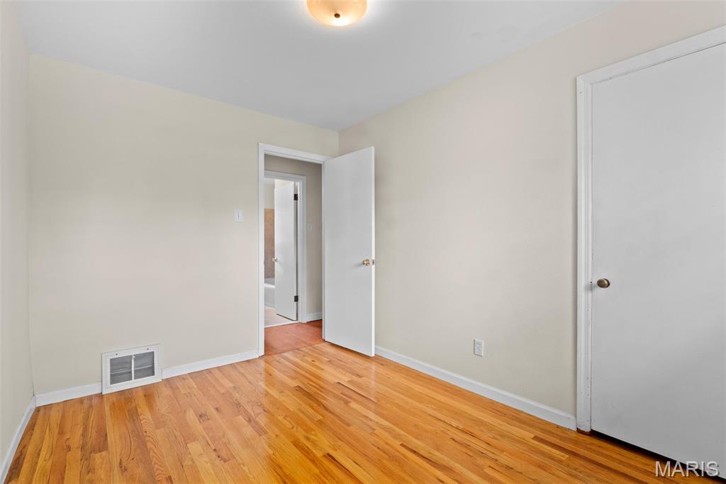 San Fernando Hills 5 - Residential