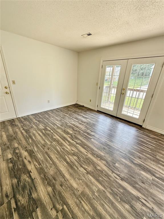 NOT IN A SUBDIVISION - Residential Lease