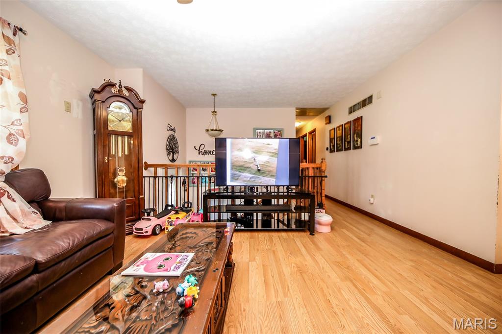 Airwood Manor 3rd Add - Residential