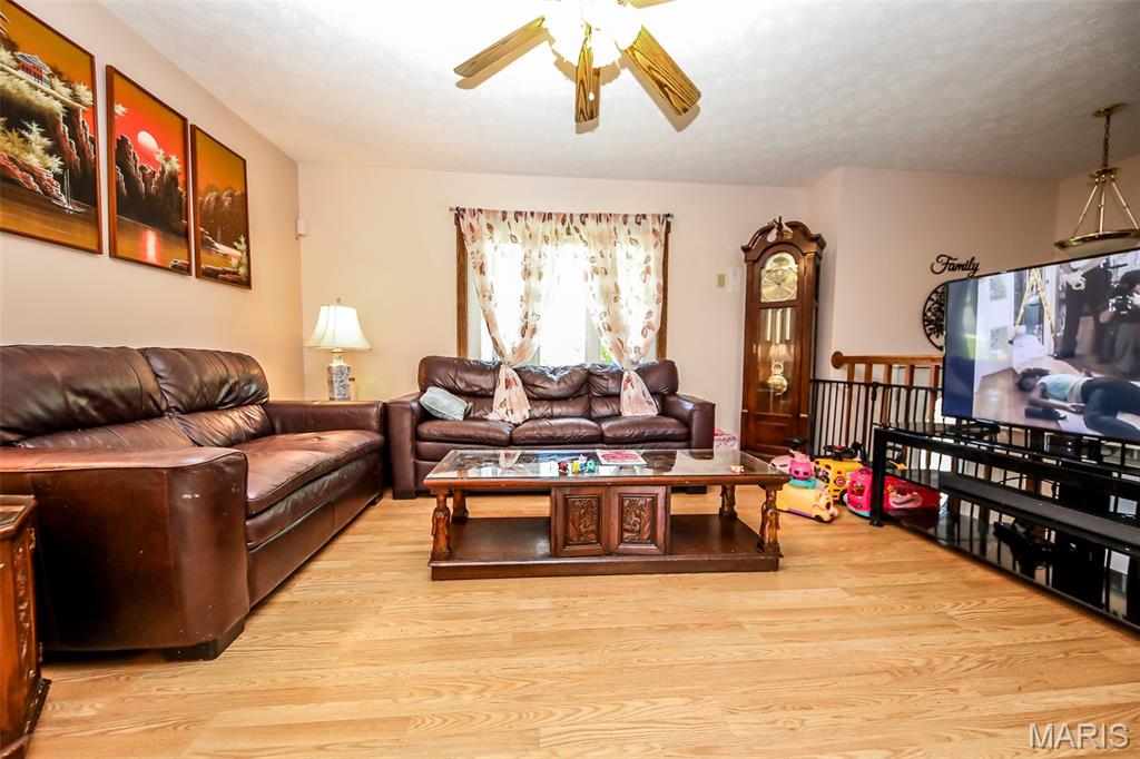 Airwood Manor 3rd Add - Residential