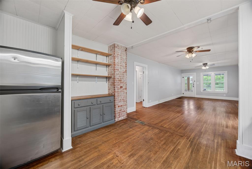 WOODLAWN - Residential