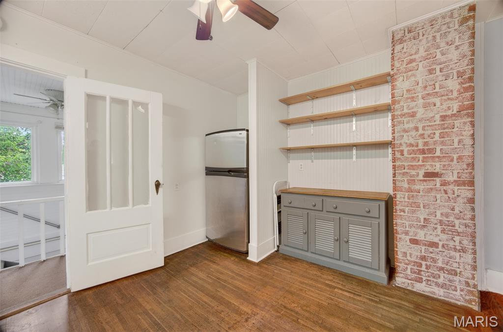 WOODLAWN - Residential