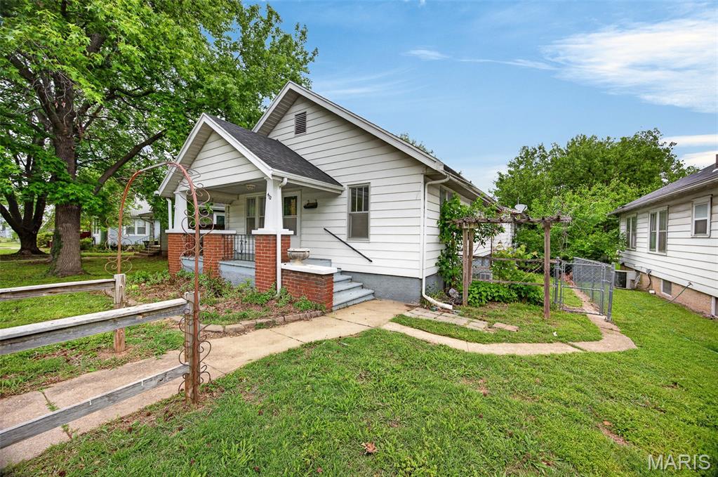 WOODLAWN - Residential