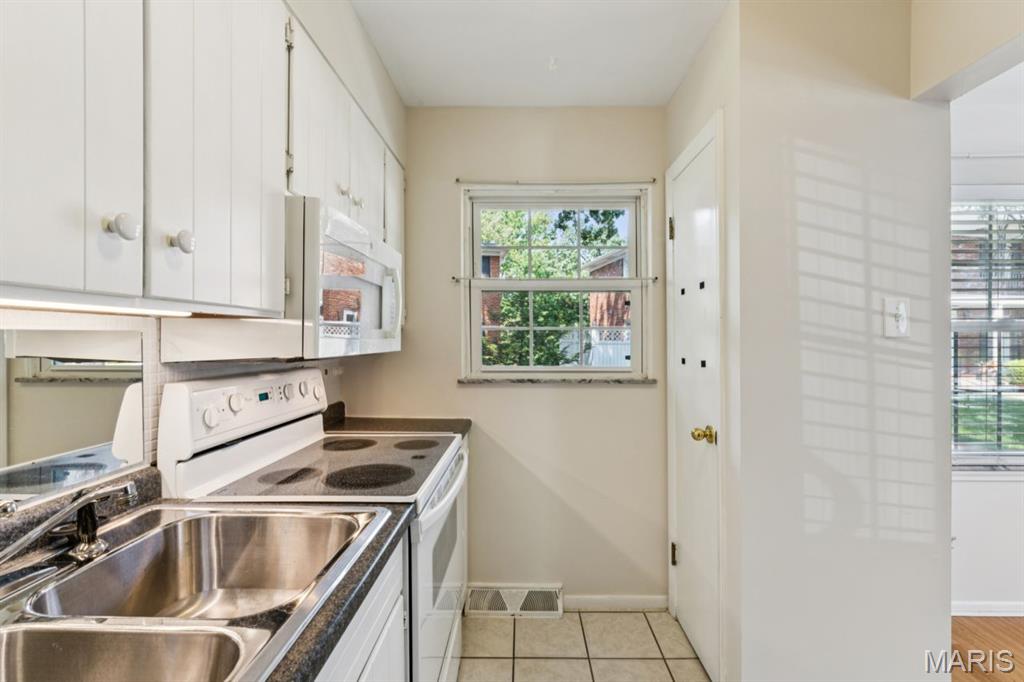 Candleberry Condo - Residential