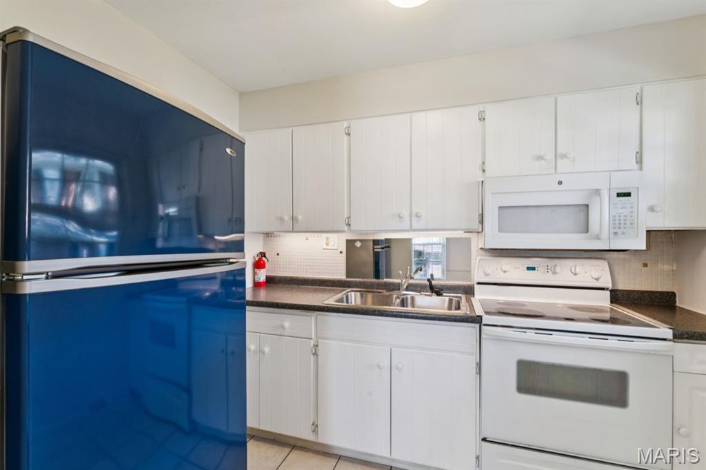Candleberry Condo - Residential