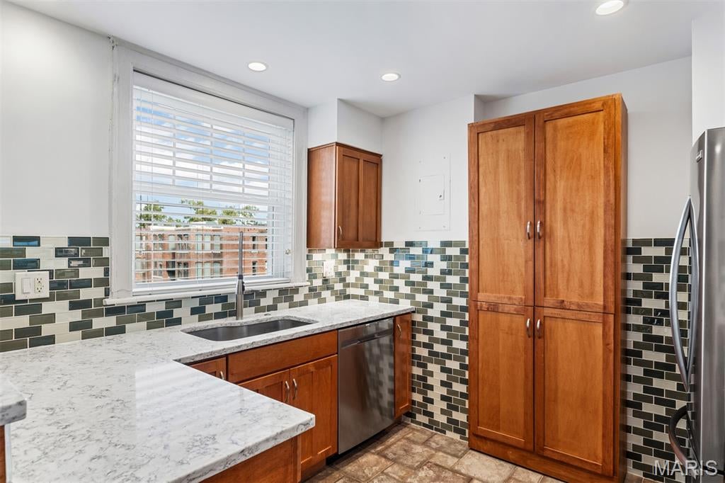 Randolph Condo - Residential