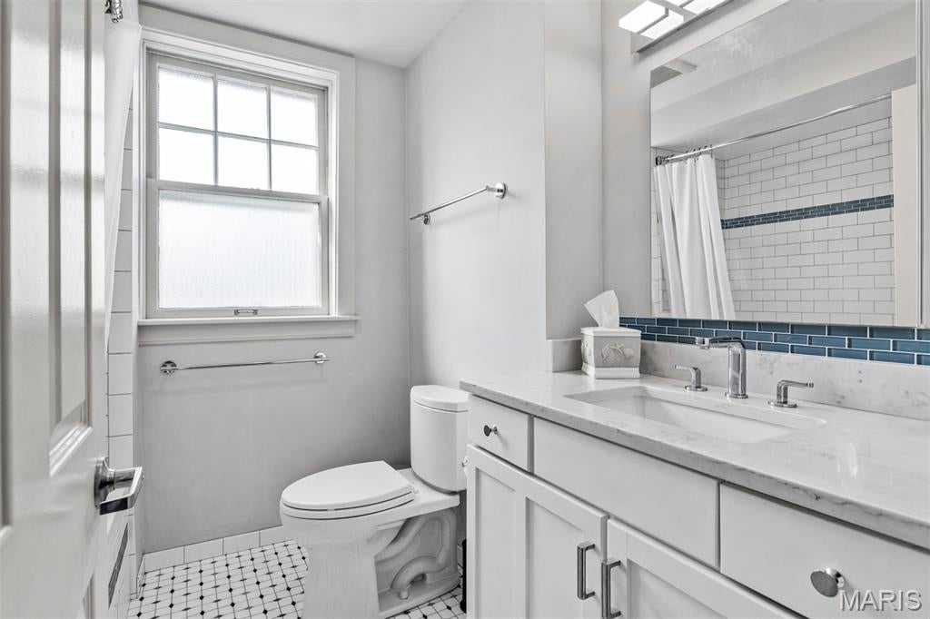 Randolph Condo - Residential