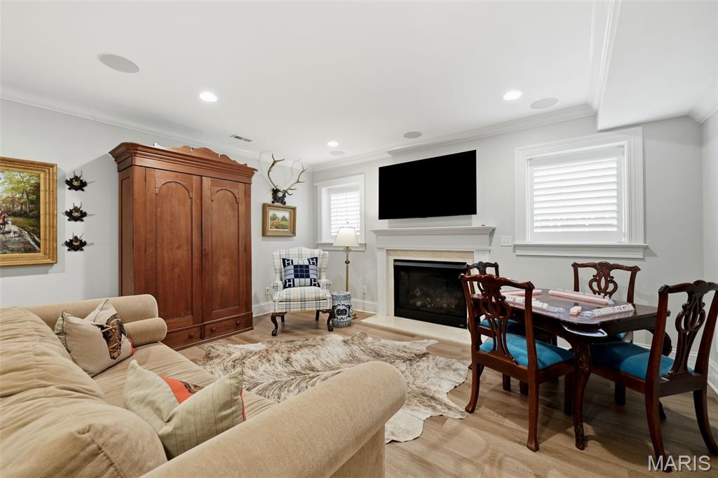 Clayton Gardens 2 - Residential