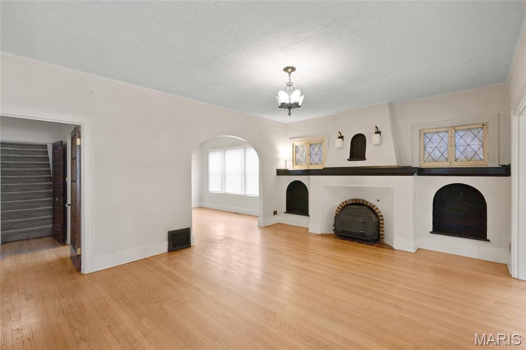 J C Downer - Residential