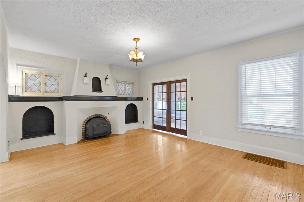 J C Downer - Residential