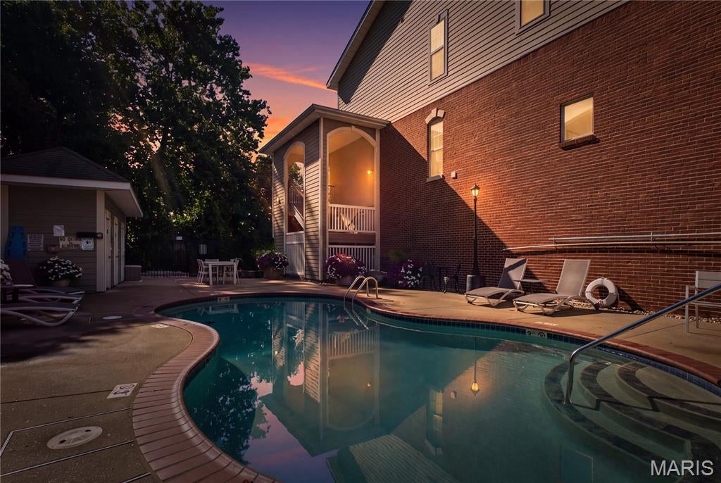McKnight Crossing At Tilles Park - Residential
