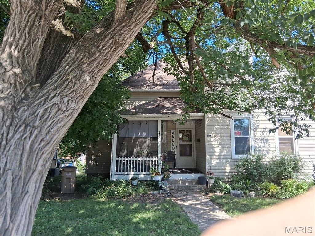 INVESTOR OPPORTUNITY! Looking for an affordable investment property with immediate rental potential? Take a look at this 3-bedroom, 2-bath home offering approximately 2,326 sq. ft. of living space! The home currently has a renter in place, providing an opportunity for an investor to add a rental property to their portfolio. It would also make a great option for a first-time homeowner looking to build equity and make a home their own. Situated on a large lot, this property offers plenty of outdoor space and potential. Whether you're looking to expand your rental portfolio or purchase your first home, this one is worth a look!